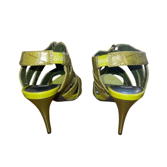 Michael Antonio Joleen Green Croc T Strap High Heels Stiletto Size 6.5 NWT - Picture 3 of 8